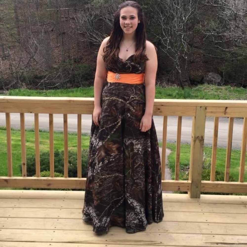 Prom dress